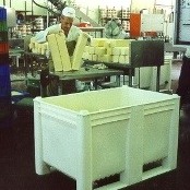 Plastic Bulk Container - best pallet box in Indonesia, Solid , HDPE, Euro 1200x800, B2GD1208H74S